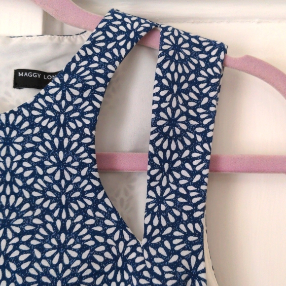 Gorgeous Navy and White Dress with Cutout Neckline Details (NWT!) - Picture 4 of 11